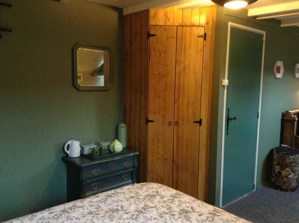 Aux Sources De L'Yonne Bed & Breakfast Glux-en-Glenne ภายนอก รูปภาพ